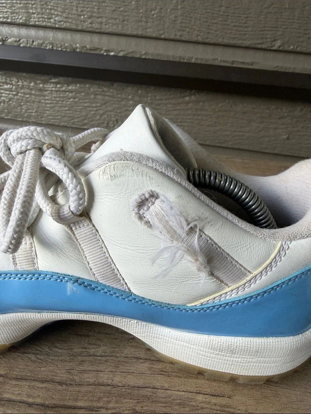 Jordan Low-Top Sneakers in White and Light Blue with Yellow Sole size 9.5